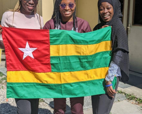 Le Togo représenté à une session de formation à Genève par trois jeunes du réseau « Connec...