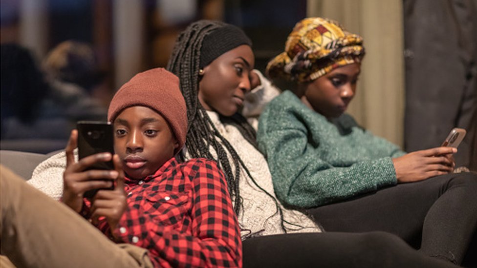 Addiction aux écrans :  Quel impact sur les jeunes ?