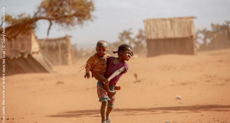 L'Impact des Changements Climatiques sur les Groupes Vulnérables : Comprendre les Facteurs de Vulnérabilité