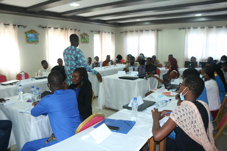 Togo : Les jeunes défenseurs des droits humains à l’école de la rédaction web