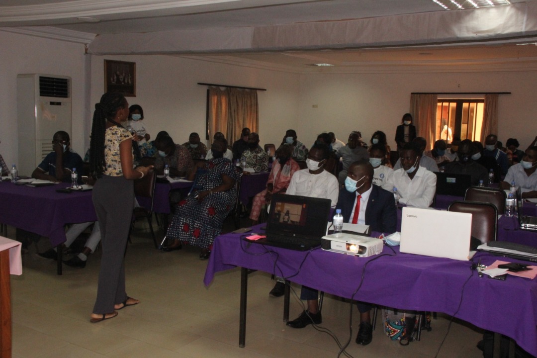 Les leaders d’opinion de la commune du Golfe 2 sensibilisés sur le harcèlement en ligne par les jeunes du Réseau ConnecTogo